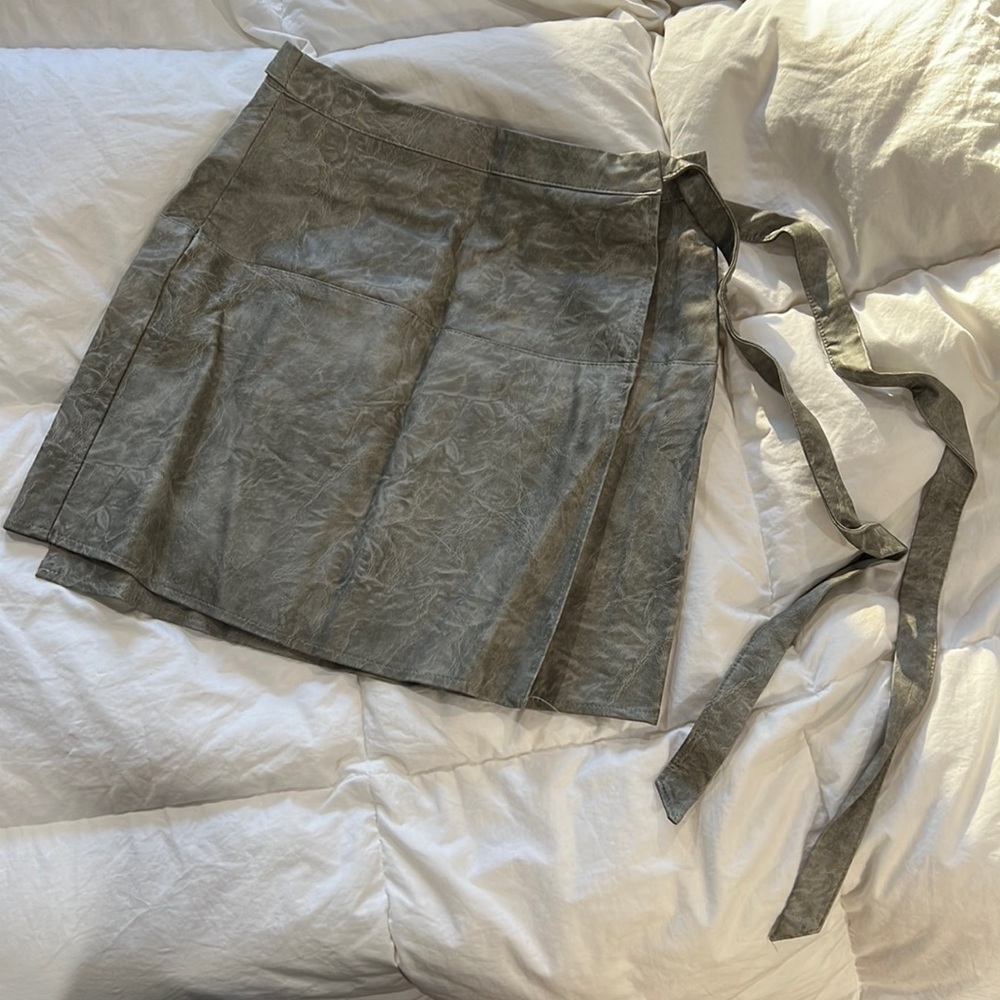 LF wrap skirt